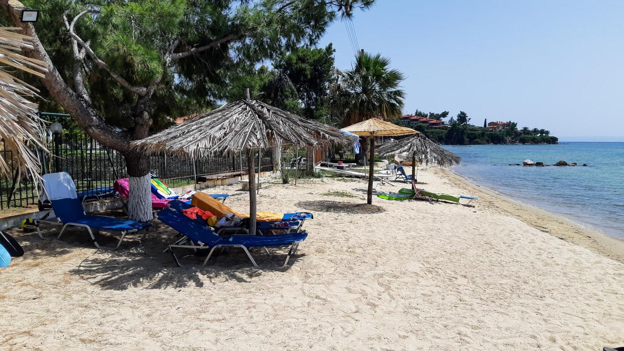 Sapfo Beach Studios Nikiti  Extérieur photo